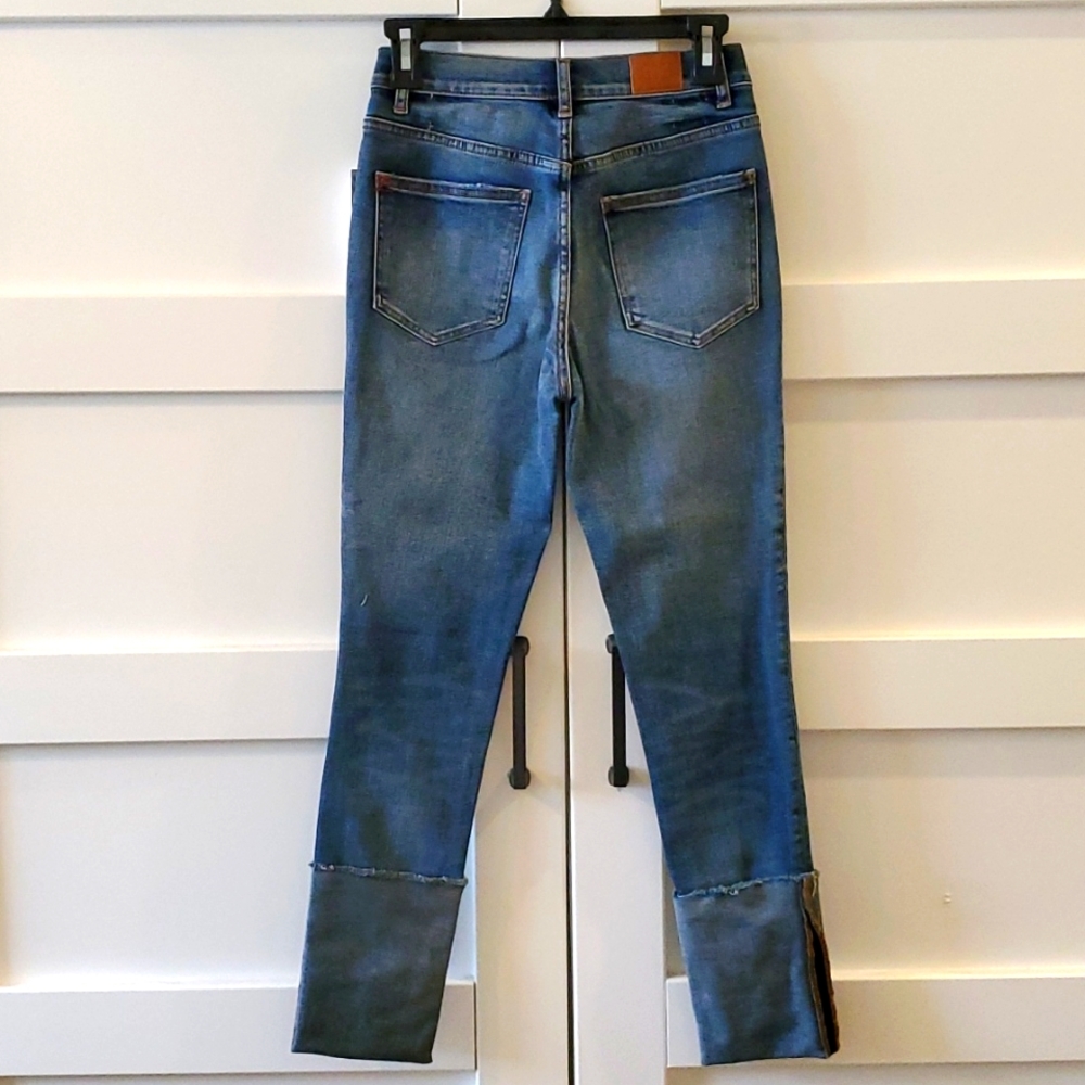 NWT Urban Outfitters BDG High Cuff Skinny Jeans 💙 - Picture 3 of 7